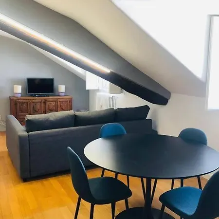 Apartmán Loft House Via Della Spiga 50 *